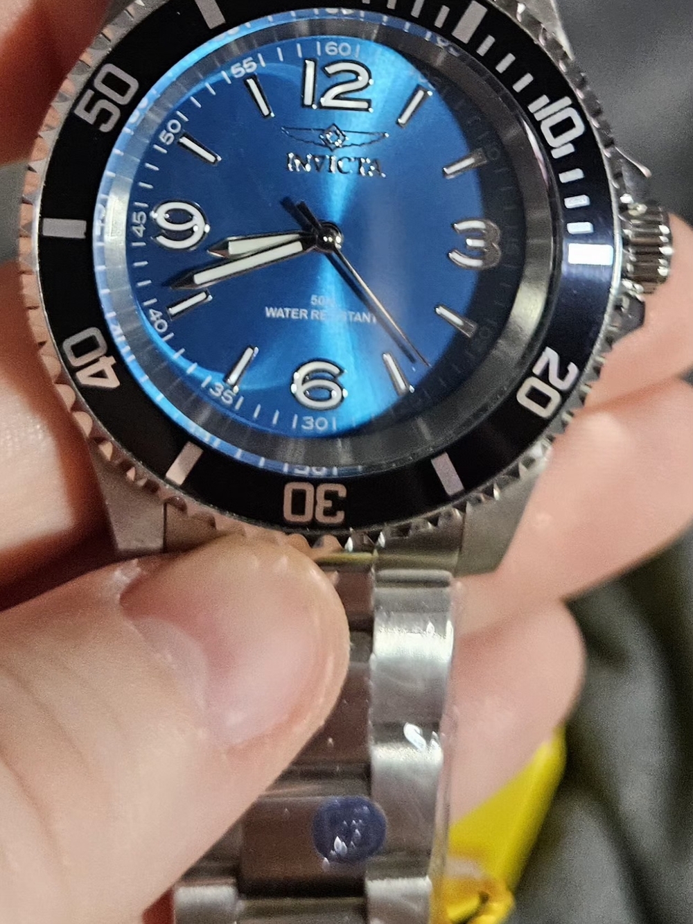 Invicta Stainless Steel Dive Watch - Blue Dial - Picture 4 of 10